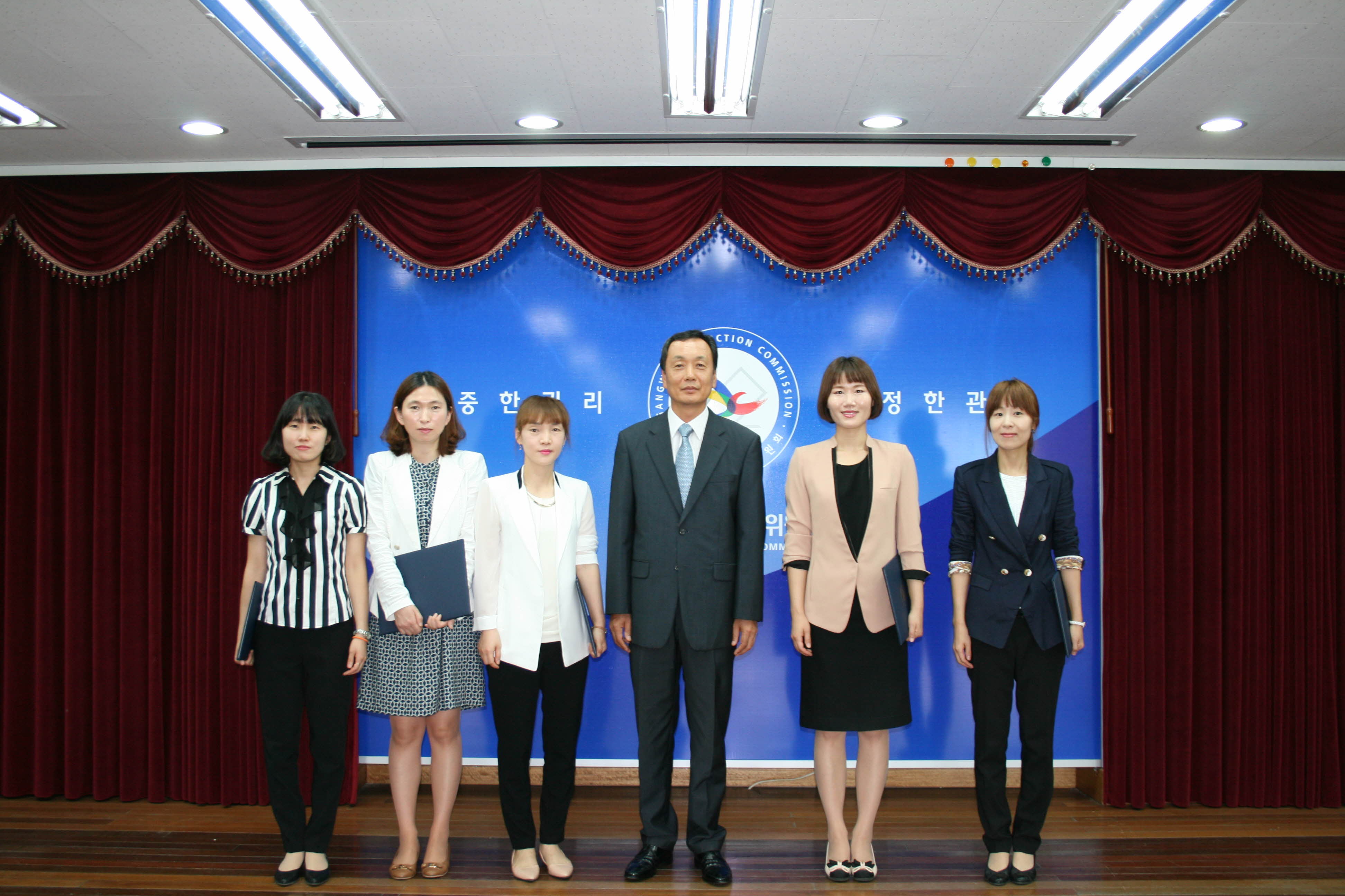 윤병태사무처장 및 승진임용자 단체사진