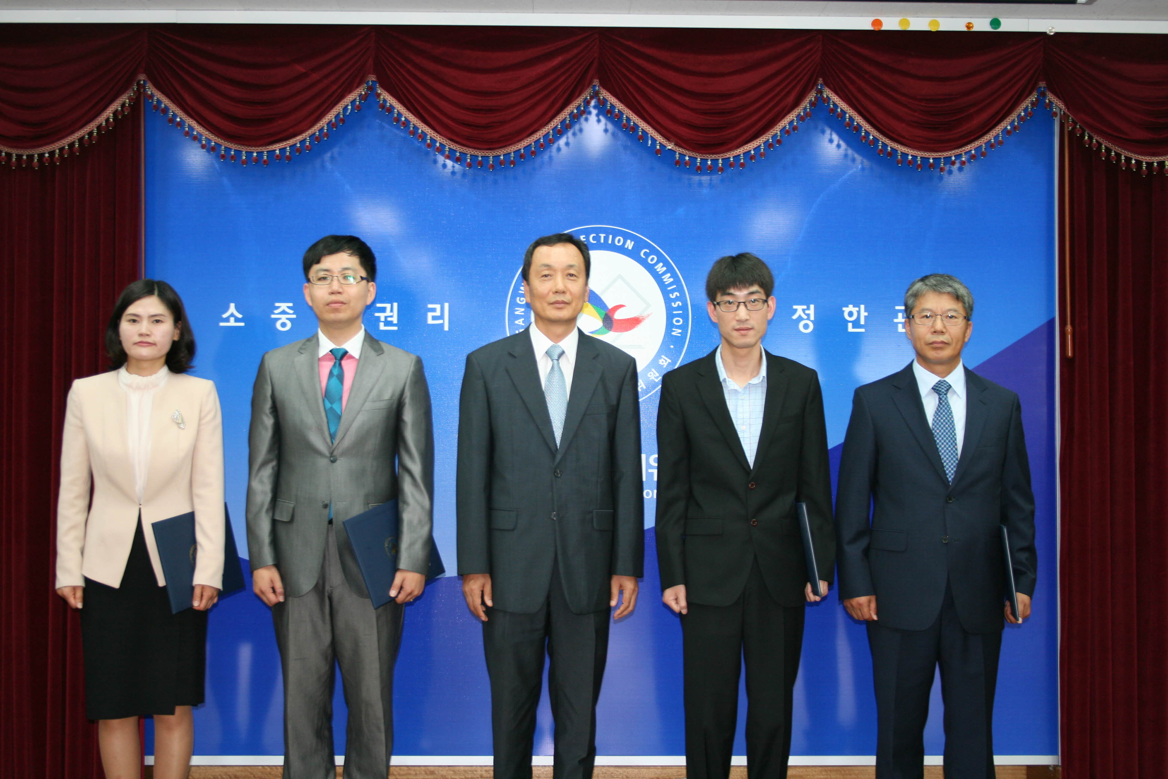 윤병태사무처장 및 전보임용자 단체사진